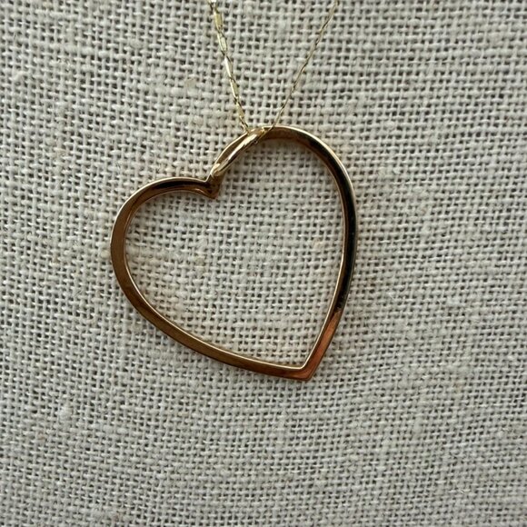 Lana Jewelry 14K Gold Flawless Heart Necklace - Picture 3 of 5